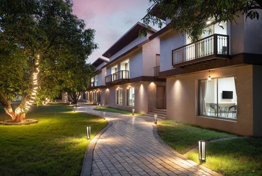 Gir Aatithya Clarks Inn