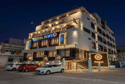 Hotel Surya