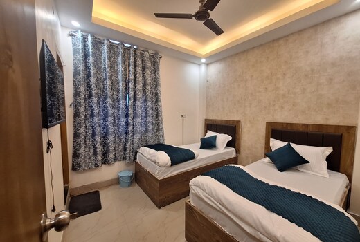 Hotel Yogita Inn