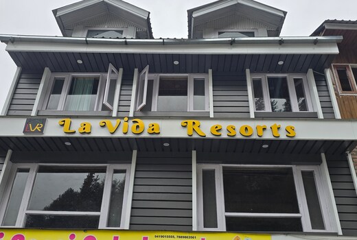 Lavida Riverfront resort