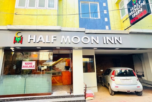 Half Moon Inn