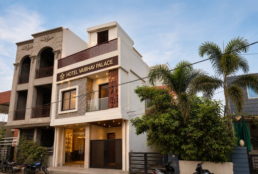 Hotel Vaibhav Palace