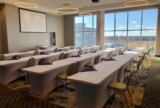 Staybridge Suites Saskatoon - University, an IHG hotel