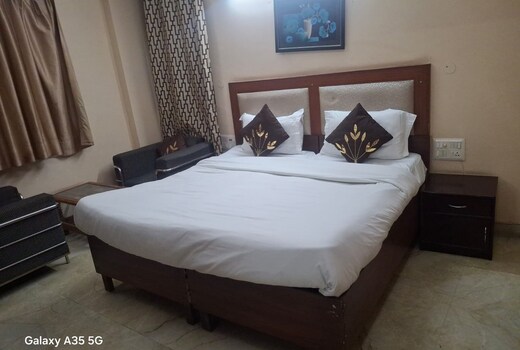 Malhotra Bnb(A Part of Shivam residecy)