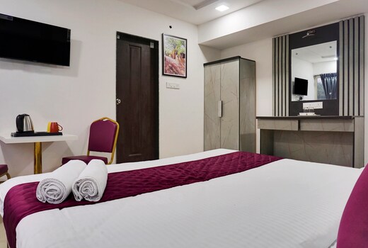 HOTEL ORCHARD PARK