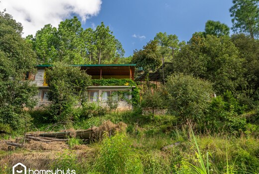 Bloomstone Orchard Mukteshwar 3BR By Homeyhuts