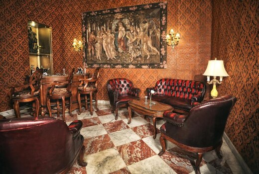 Le Metropole Luxury Heritage Hotel Since 1902