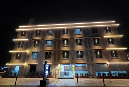 Lexora Hotel