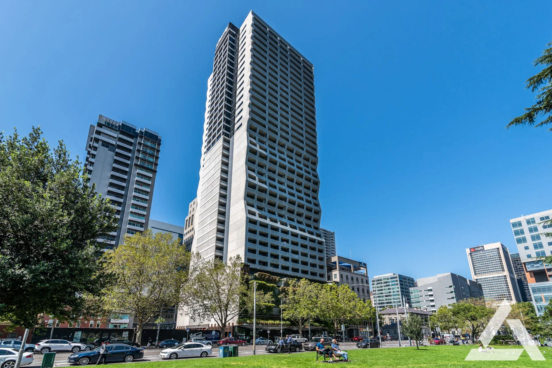 Oaks Melbourne on William Suites