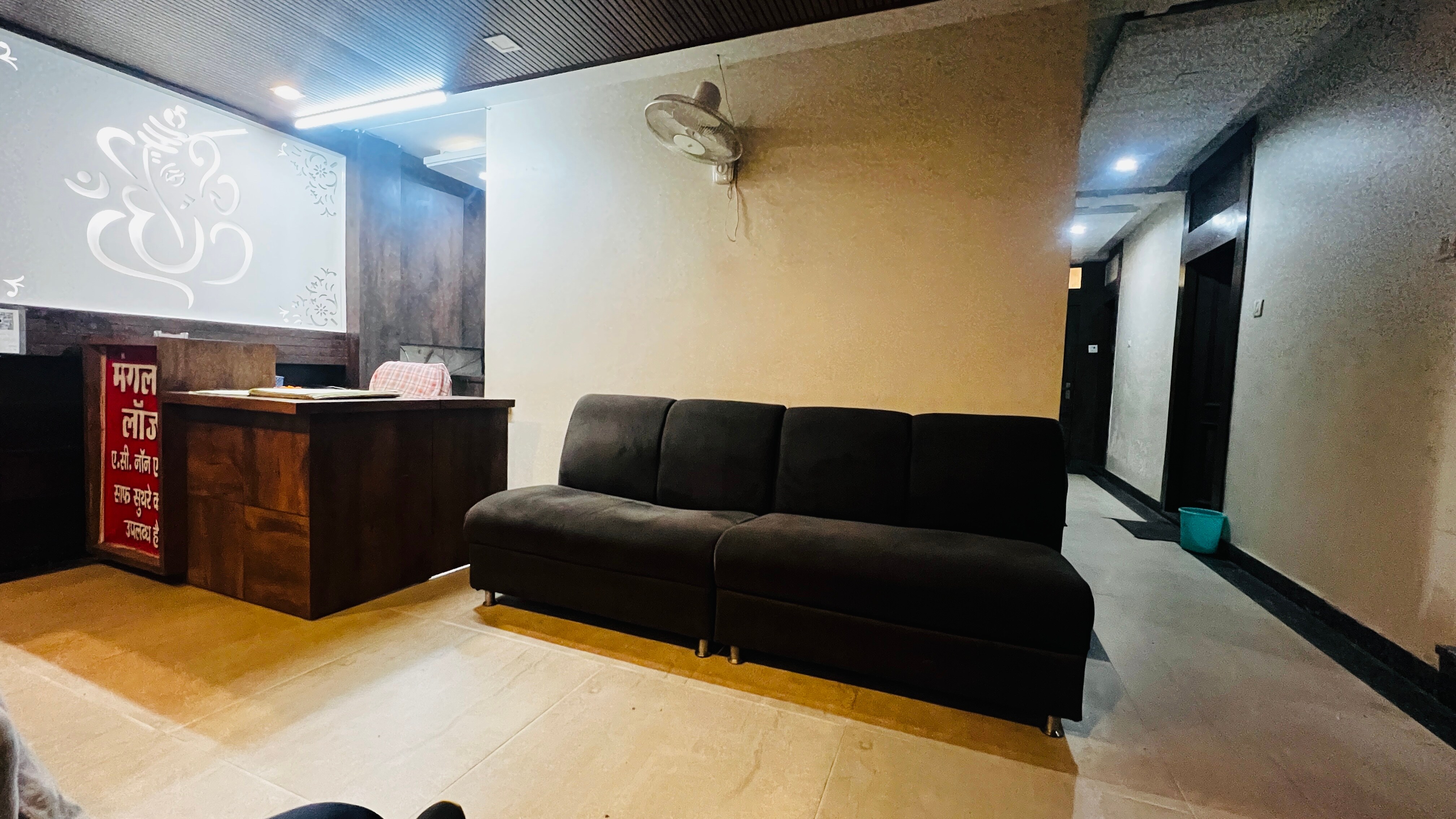 Hotel Manglam