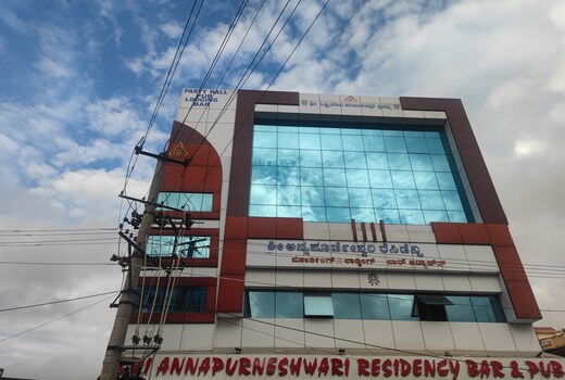 shri Annapurneshwari Residency Bording and Lodging