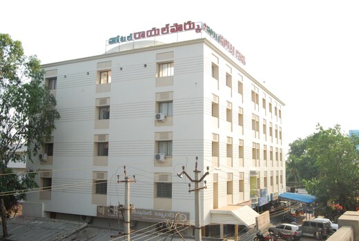 HOTEL ROYAL PARK