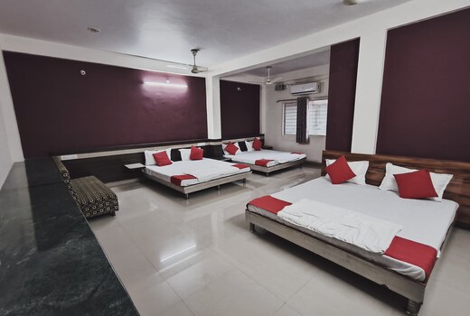 Hotel Ujjwal Palace