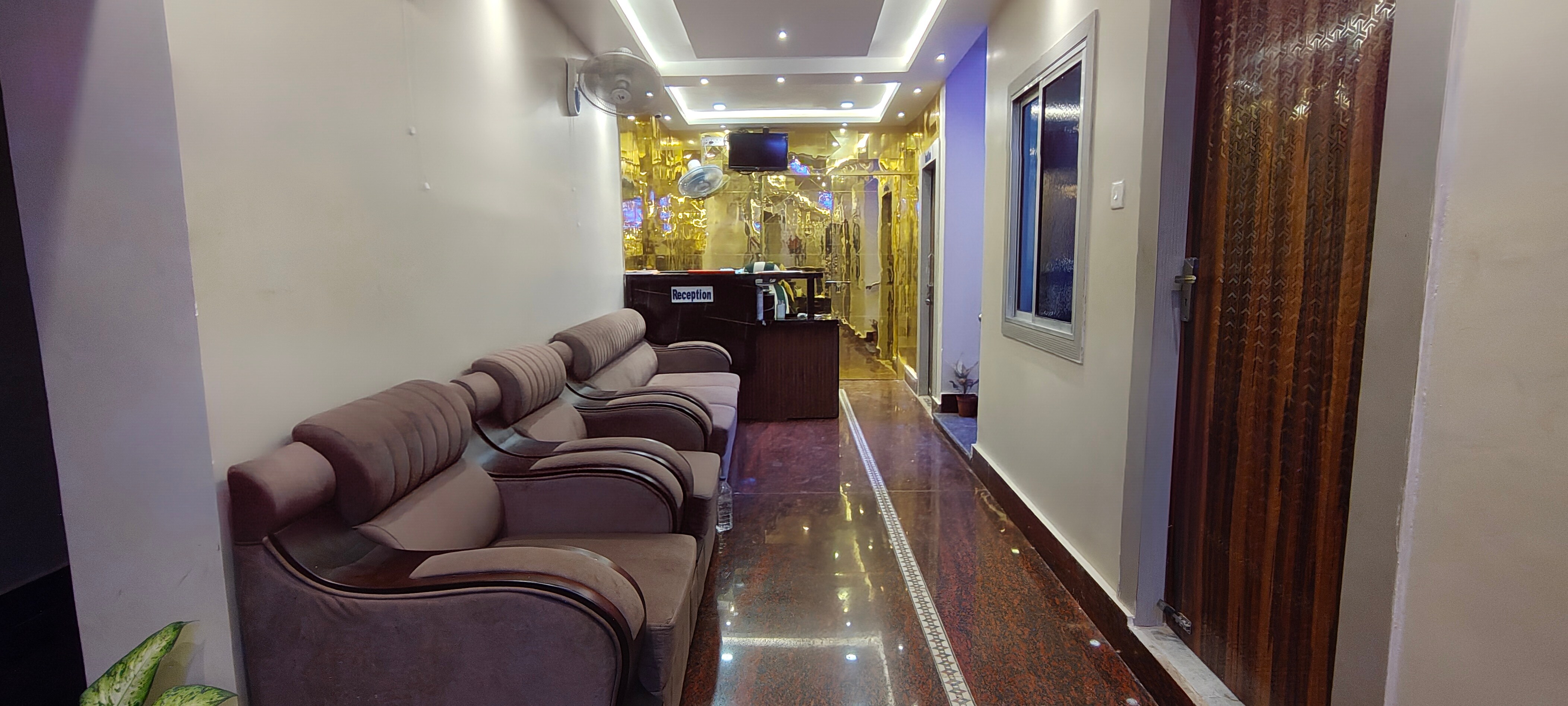 Hotel Maa Parbati