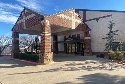 SureStay Plus Hotel by Best Western Edmond