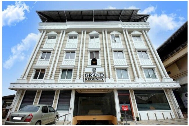 THE GRAND REGENCY