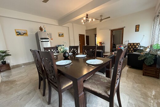 Modern 3 BHK | Ideal for Families & Work Trips