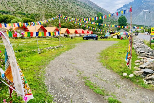 Kinzom Valley Camps