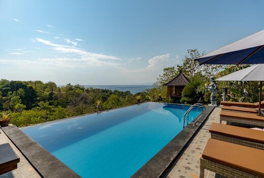Kaylas Hill Resort
