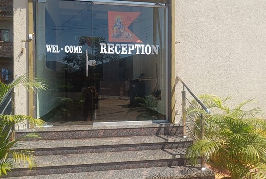 Hotel A1 Lodging