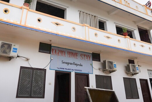 Hotel Karma