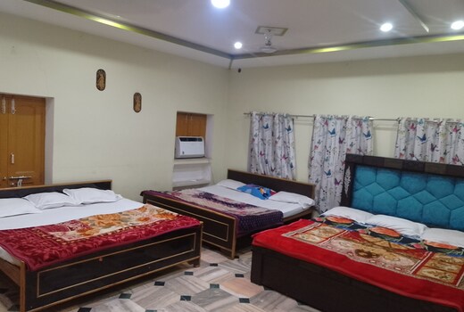 Maa Annapurna grand guests house.