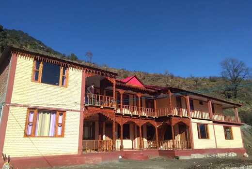 Garhwal Guesthouse in Natin Village