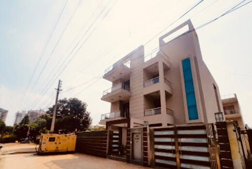 NEXT HOME