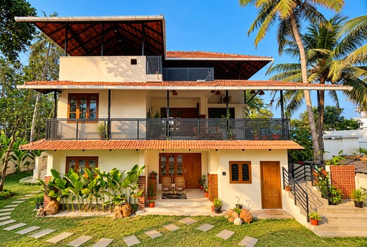 Laya Balita : South Cliff Villa Stay