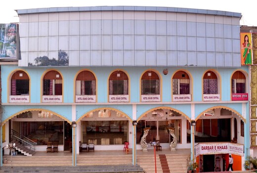 Hotel Srimann Mangalam