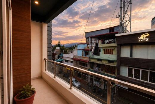 The Brainstorm Den