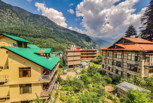 Hotel Pine Grove