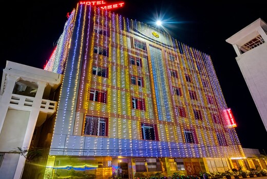 HOTEL GOLDEN MEET