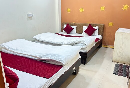 Hotel Mahakal Vishram