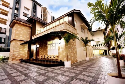 Nambiars hotel