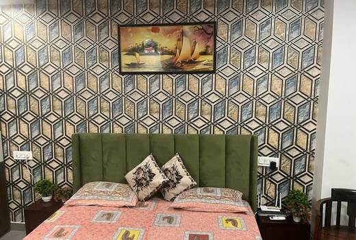 Stylish 1 BHK with Meeting Room