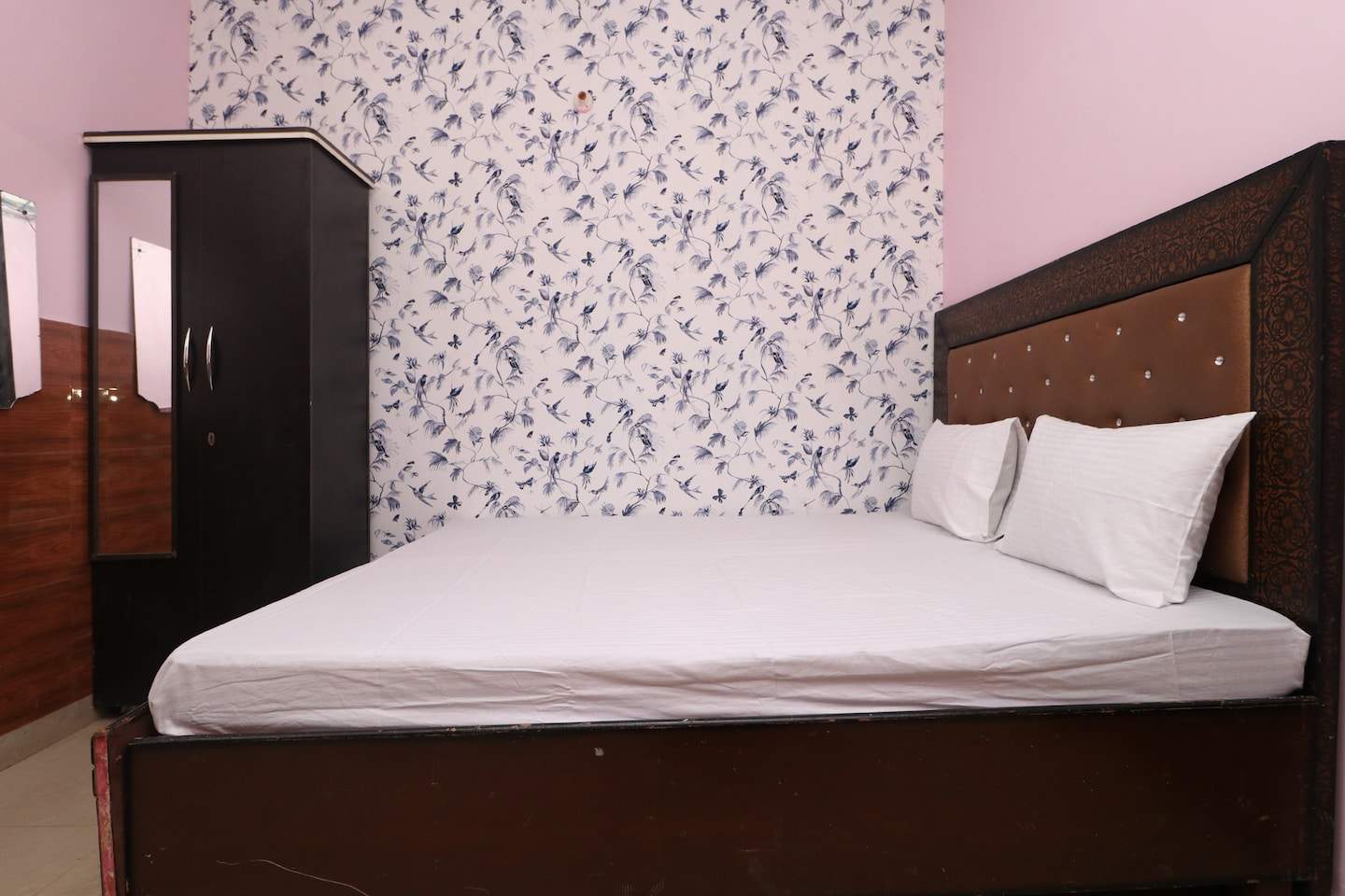 Hotel Arya Nayagaon