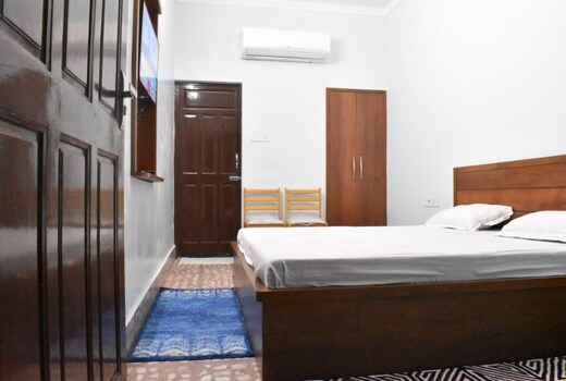 Hotel Yashasvi