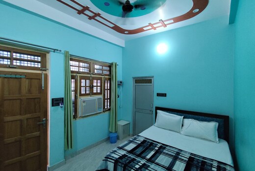 MAURYA PALACE