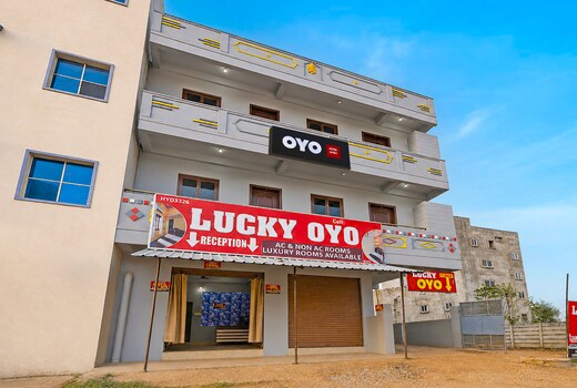 Hotel O Lucky