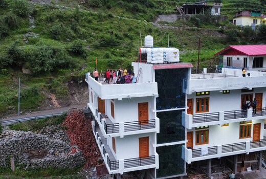 HOTEL YAMUNA RESORT