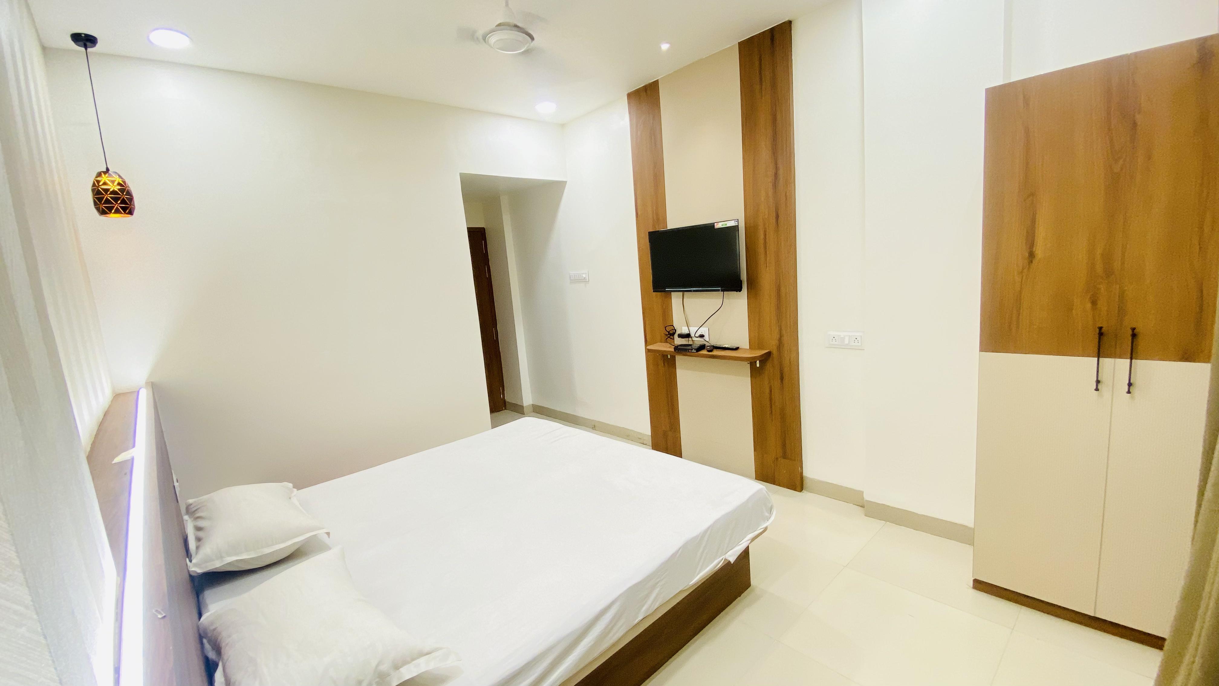 HOTEL SHREEMAN