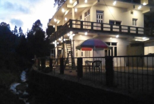 Jageshwar Inn