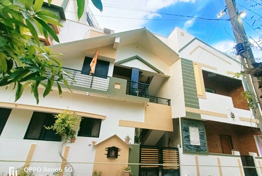 Dream Hampi Villa & Home Stay