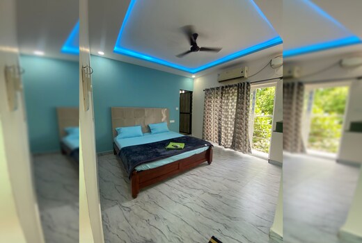 Kevrich beach house.