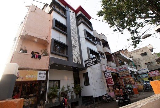Hotel O Sai Plaza
