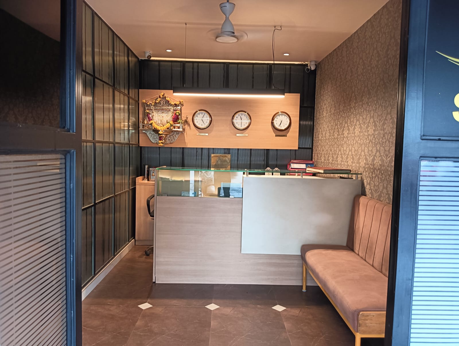 Hotel Samrat International