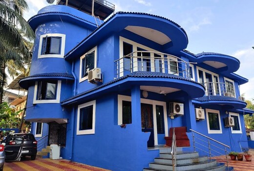 Sandoholic Beach Villa