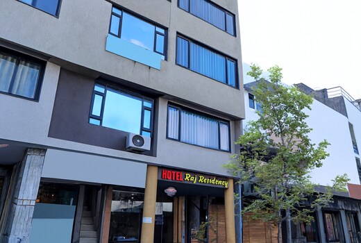 HOTEL RAJ RESIDENCY(MP NAGAR)