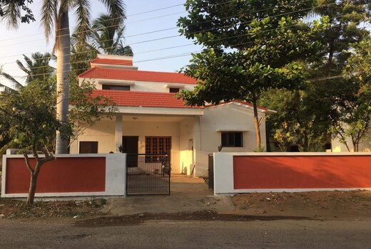Luxury Service Home - Hindustan Comfort Homes